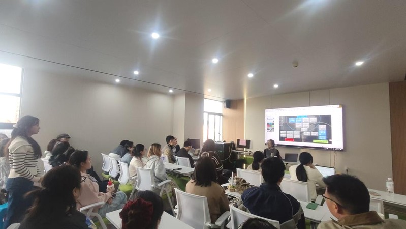 四川文化艺术学院特聘教授夏林清...